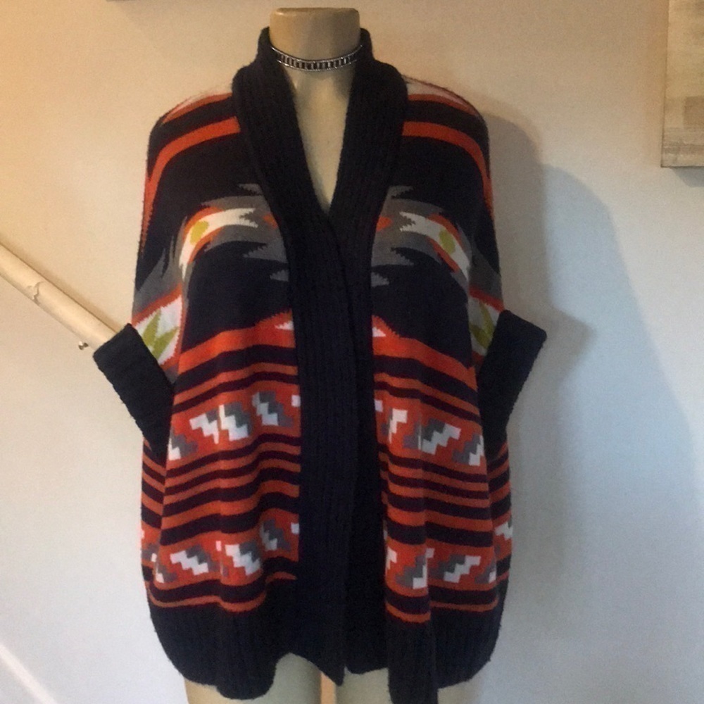 QMACK OVERSIZED SWEATER - Picture 5 of 10
